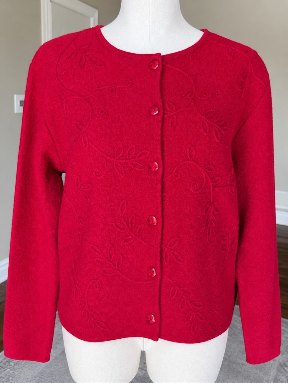 Vintage Tabi Women’s Red Wool Cardigan Cottagecore Sweater Embroidered Size S